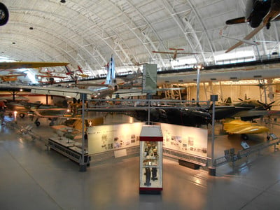 Air & Space - Photo Number 5