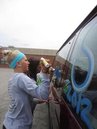 State Track Decorating the Vans - Photo Number 6