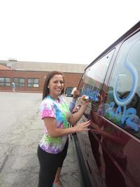 State Track Decorating the Vans - Photo Number 7