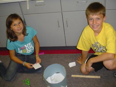 Egg Drop Experiment-Making the Container - Photo Number 8